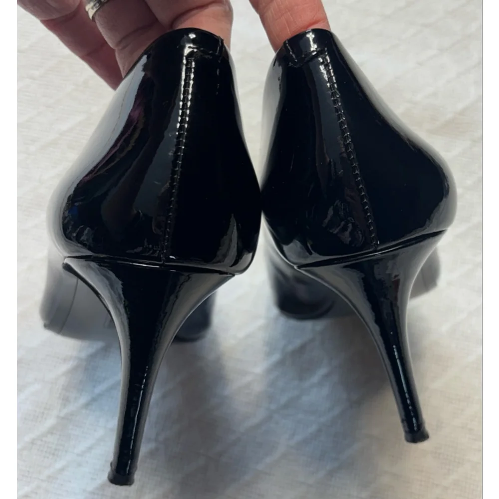 Vince Camuto Preppy Patent Leather Black Pointed Toe Stiletto Pumps Size 10 - Picture 5 of 10